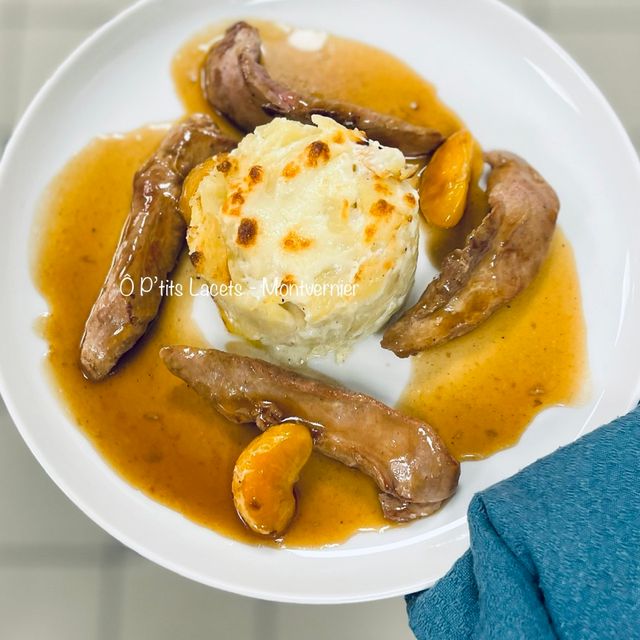 Aiguillettes de Canard, Gratin Dauphinois & Sauce ô 'Grand Marnier' 