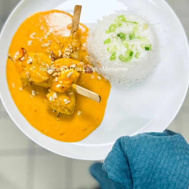 Brochettes Duo Poulet & Gambas sauce ‘Satay’