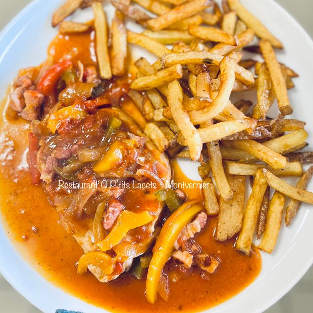 Tranche de longe & lardons sauce basquaise